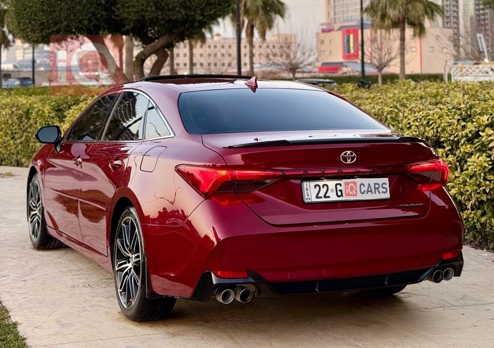 تۆیۆتا ئەڤەلۆن